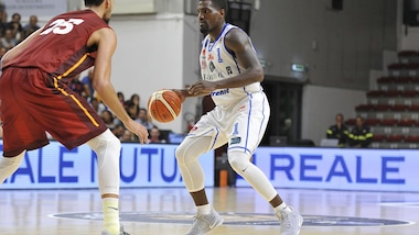 Basket Serie A, Johnson-Odom esalta Sassari
