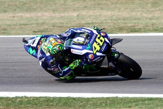 MotoGp, Rossi: a 5,00 l'impresa mondiale