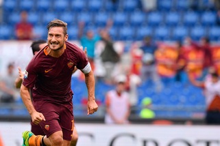 Totti conquista le quote: in lavagna tutti i gol del capitano