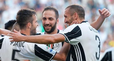 Champions League: Juventus avanti contro il Siviglia