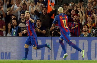 Champions: Barça e Bayern super. Psg-Arsenal 1-1