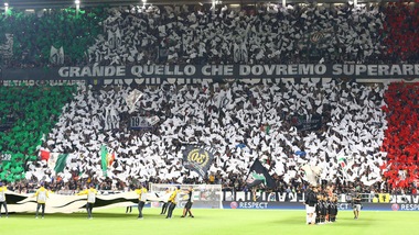 Juventus-Siviglia, lo Stadium è uno spettacolo!