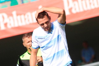 Calciomercato Lazio: «Il Chelsea in pressing su de Vrij»