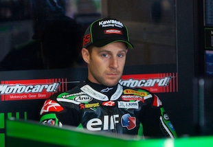 Sbk Germania, brutta partenza per Rea