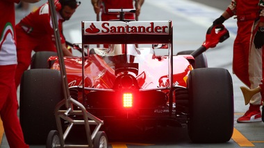 F1 Singapore: disastro Ferrari, Vettel partirà ultimo!