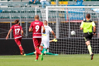 Serie B: Cittadella-Novara 3-1; Spezia-Pro Vercelli 2-1; Verona-Avellino 3-1