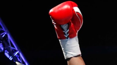 Boxe, Super Welter: Alvarez nuovo campione Wbo