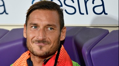 Roma, Totti festeggia i 40 anni sbarcando su Facebook