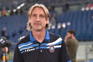 Serie A Crotone, Nicola: «Noi troppo spreconi, la Roma ci ha puniti»