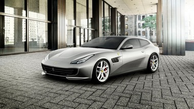 Ferrari GTC4Lusso T, la prima con la "doppia scelta" per il motore