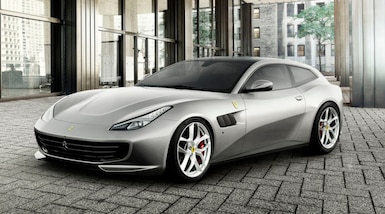 Ferrari GTC4Lusso T, la prima con la "doppia scelta" per il motore