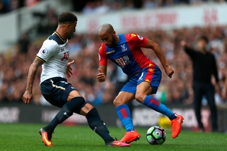 Calciomercato: «Tottenham-Walker, avanti fino al 2021»