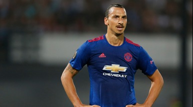 Tasse non pagate, Psg trattiene lo stipendio di Ibrahimovic
