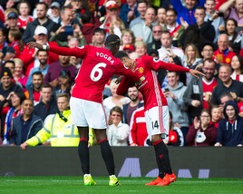 Premier League, Manchester United-Leicester 4-1: ciclone Mourinho su Ranieri, in rete anche Pogba