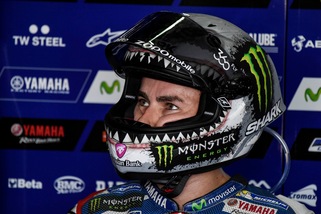MotoGp Aragon, Lorenzo: «La gara sarà difficile, contento per la prima fila»