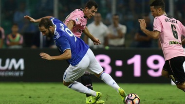 Serie A Palermo, Cionek elogia De Zerbi: «E' un ottimo allenatore»