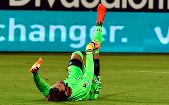 Serie A Cagliari, operato Storari: resterà fuori per un mese