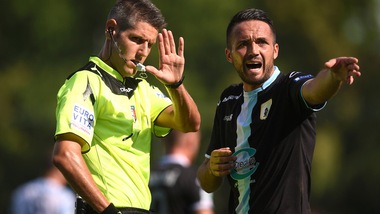 Serie B Pro Vercelli, dirige Baroni. Benevento-Novara: Di Paolo