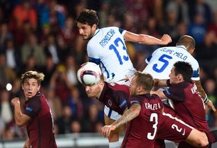 Europa League, Sparta Praga-Inter 3-1: doppietta di Kadlec, altra figuraccia per De Boer