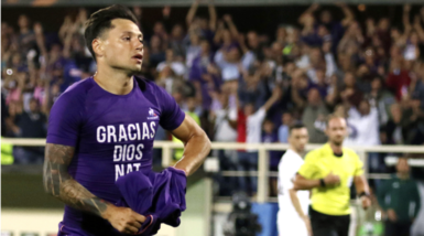 Fiorentina-Qarabag 5-1: doppietta di Zarate e dedica alla moglie