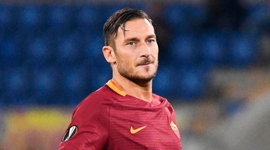 Roma, Totti scherza: «A 25 anni non stavo così bene...»