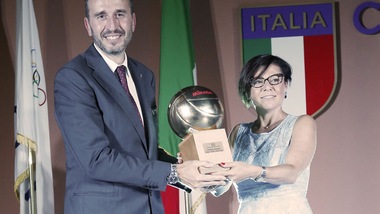 Via al campionato. Oggi una pioggia di premi