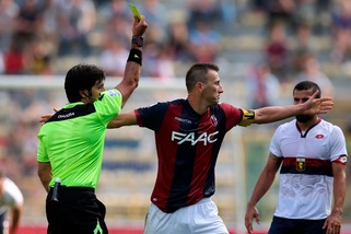 Serie A Bologna, Gastaldello: «Due giornate di squalifica meritate»