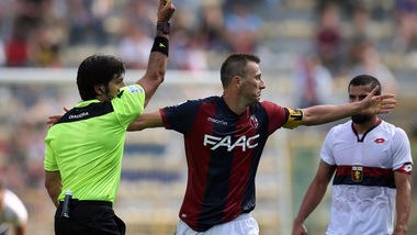 Serie A Bologna, Gastaldello: «Due giornate di squalifica meritate»