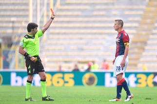 Serie A, Giudice Sportivo: 2 giornate a Gastaldello