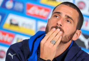 Bonucci, papà d'oro: parla del figlio e si commuove