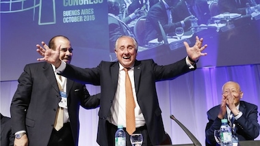 FIVB, Ary Graça rieletto presidente. Resterà fino al 2024