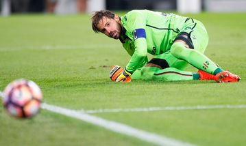 Serie A Cagliari, Storari e Capuano non si allenano con la squadra