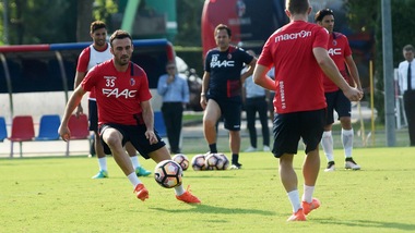 Serie A Bologna, doppia seduta e Sadiq recuperato