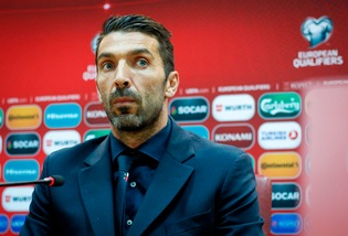 Italia, Buffon difende Montolivo: «Fischi inaccettabili»