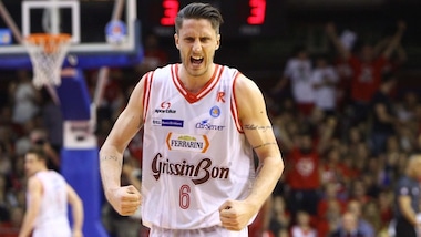 Basket Serie A, Polonara gela Sassari
