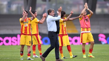 Serie B, diretta Salernitana-Benevento, probabili formazioni e tempo reale. Live alle 17.30