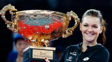 Tennis, Wta Pechino: trionfo Radwanska, Konta sconfitta in due set