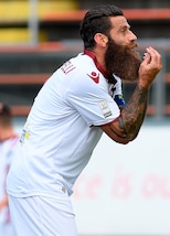 Moscardelli, la barba è sempre più hipster