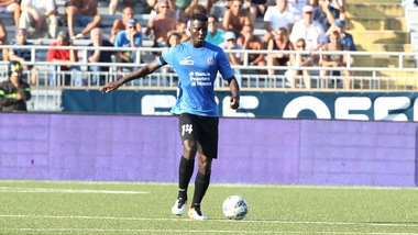 Serie B Novara, per Beye lesione al crociato