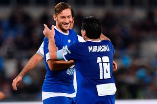 Serie A Totti: «Da Napoli-Roma uscirà l'anti-Juve»