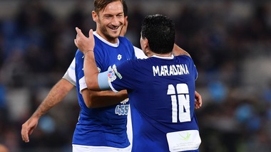 Serie A Totti: «Da Napoli-Roma uscirà l'anti-Juve»