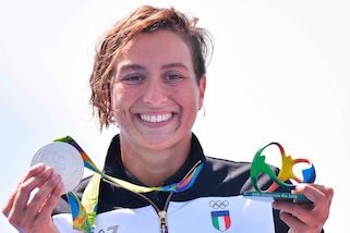 La Bruni, gli hacker e gli accostamenti inesatti