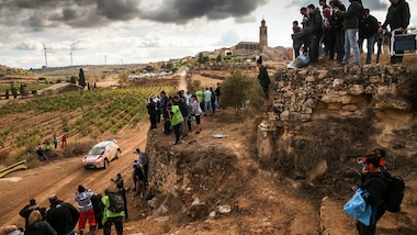 WRC, Sordo comanda in Spagna