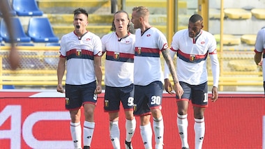 Serie A Genoa-Empoli e Sassuolo-Crotone, formazioni ufficiali e tempo reale alle 15