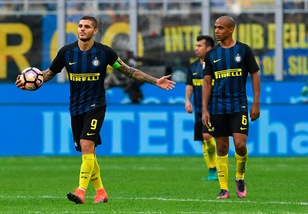 Risultati Serie A: Inter, clamorosa debacle interna col Cagliari, pari per la Lazio, Sassuolo vince in rimonta