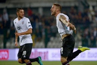 Serie B, Pro Vercelli-Novara 2-1: la risolve Emmanuello al 94'