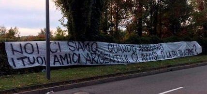 Serie A Inter, striscione ultras sotto casa di Icardi