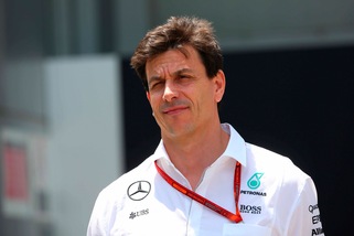 F1 Mercedes, Wolff: «Sentiamo la pressione, vietato sbagliare»