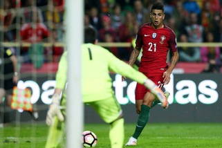 Calciomercato: «Lo United sorpassa il Barcellona per Cancelo»