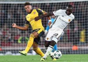 Calciomercato: «Oxlade-Chamberlain nel mirino di Valencia e Siviglia»